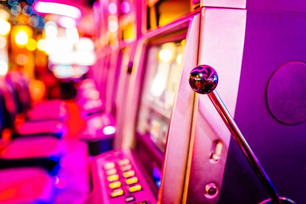 Paytable and RTP information display in Dragon Hatch on delima platform
