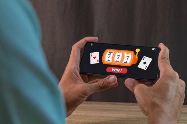 Multiple draw category types shown: slot draws, live table launches, esports predictions, and sports match draws
